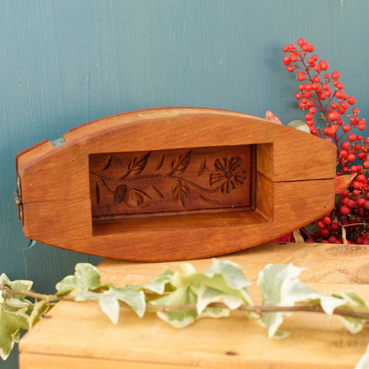 French Vintage Wooden Hand-Carved Butter Mold (Mould) Medium Stamp Leave Design