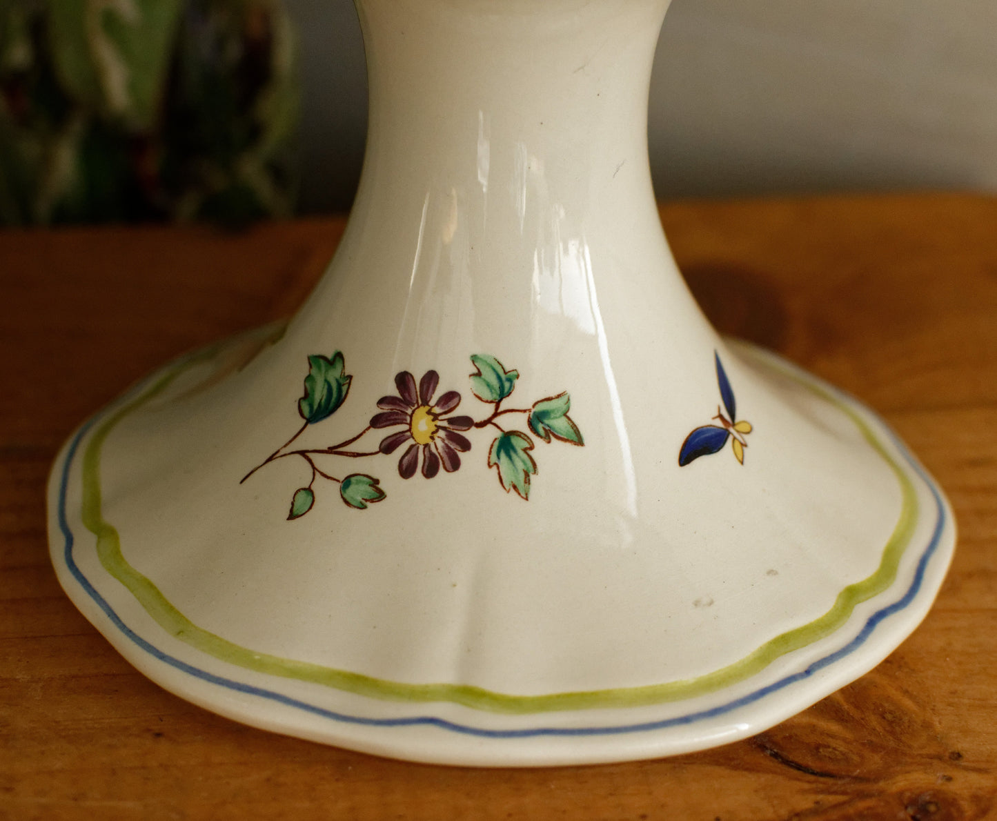French Vintage Hand-Painted Collectible Ironstone Moustiers Footed Fruit Bowl Compotier Terre de Fer en Faience