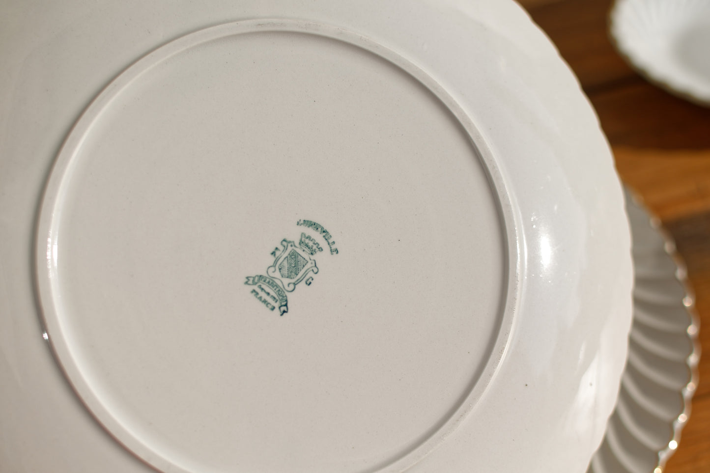 1930s ~ K&G (Keller et Guérin) Luneville ~ French Antique Ironstone Floral Flat Round Serving Plate ~ Terre de Fer