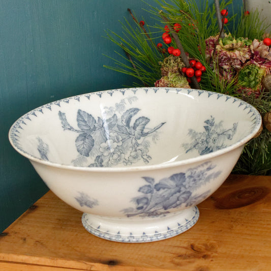 1880s/1900s ~ "FLORE" Sarreguemines U&C ~ French Antique Ironstone Blue Transferware Round Serving Salad Bowl "Saladier Bol Creux" ~ Terre de fer en Faience