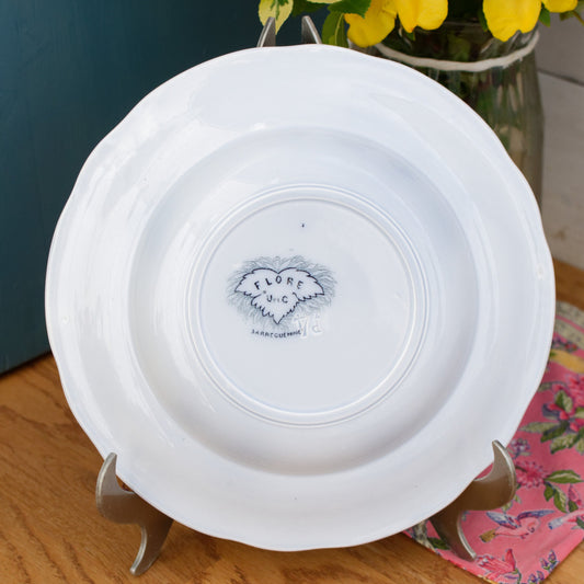 1880年代/1900年代 ~ 「FLORE」サルグミーヌ U&C ~ フランスアンティーク アイアンストーン ブルー トランスファーウェア スーププレート ~ スカラップエッジ テール・ド・フェール