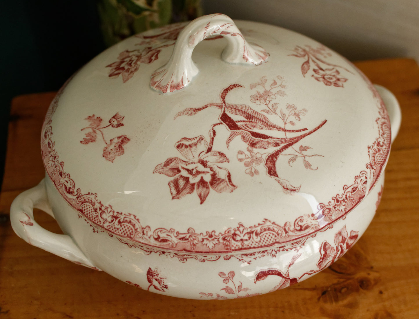 FONTANGES SARREGUEMINES U&C French Antique Ironstone Red Transferware Soup Tureen Soupiere Terre de Fer Faience