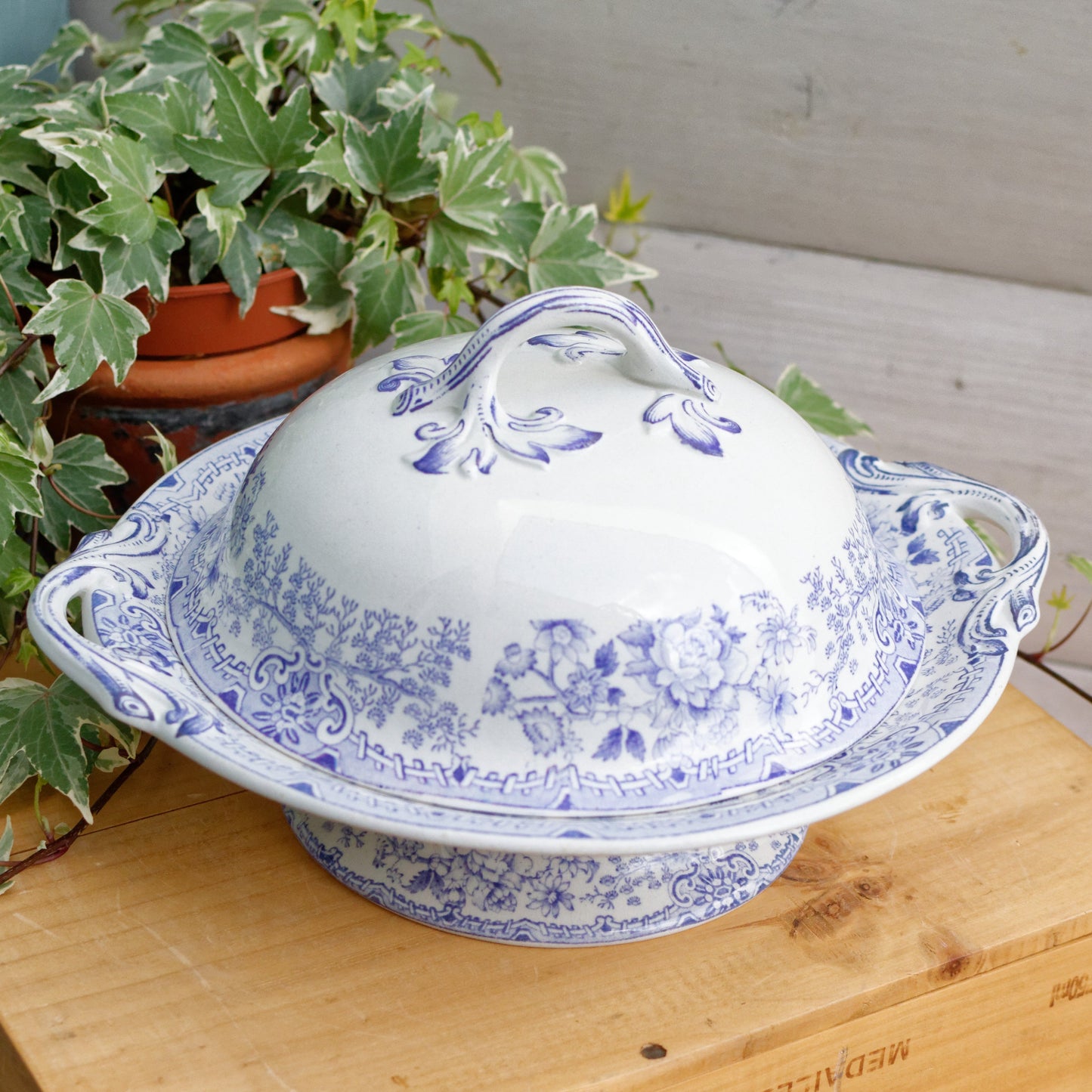 CHINESE PAGODA B.T.P & Co French Antique Ironstone Porcelain Lavender Transferware Covered Serving Plate Cloche ou Compotier Terre de Fer en Faience