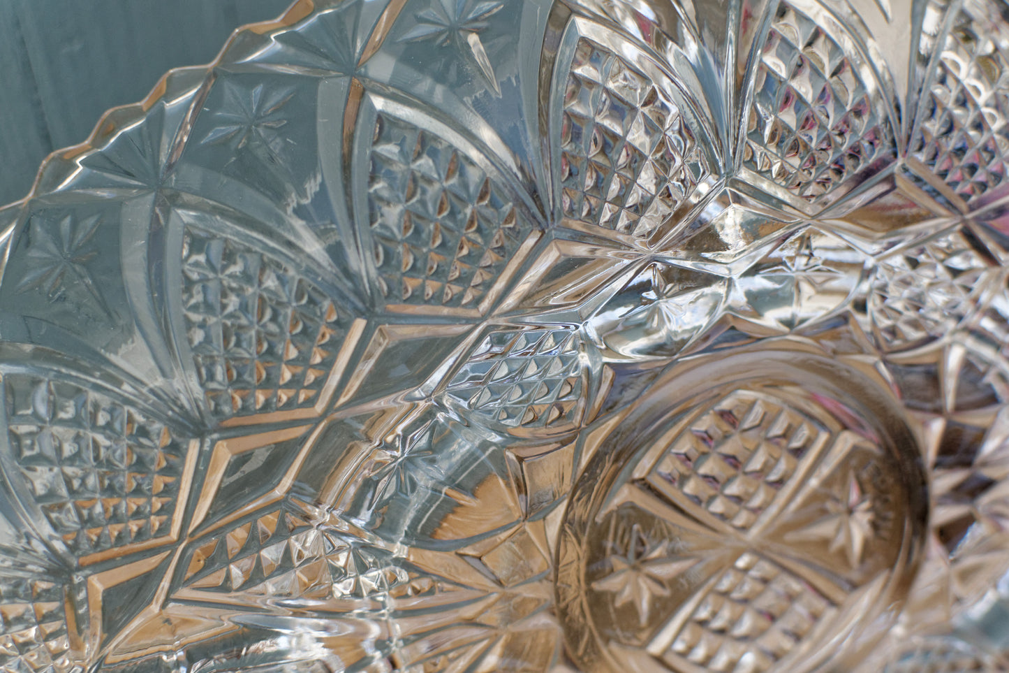 French Vintage Etched Pressed Glass Oval Serving Plate w/ 5 Sections Tray for Appetizers (Hors D'Oeuvres)