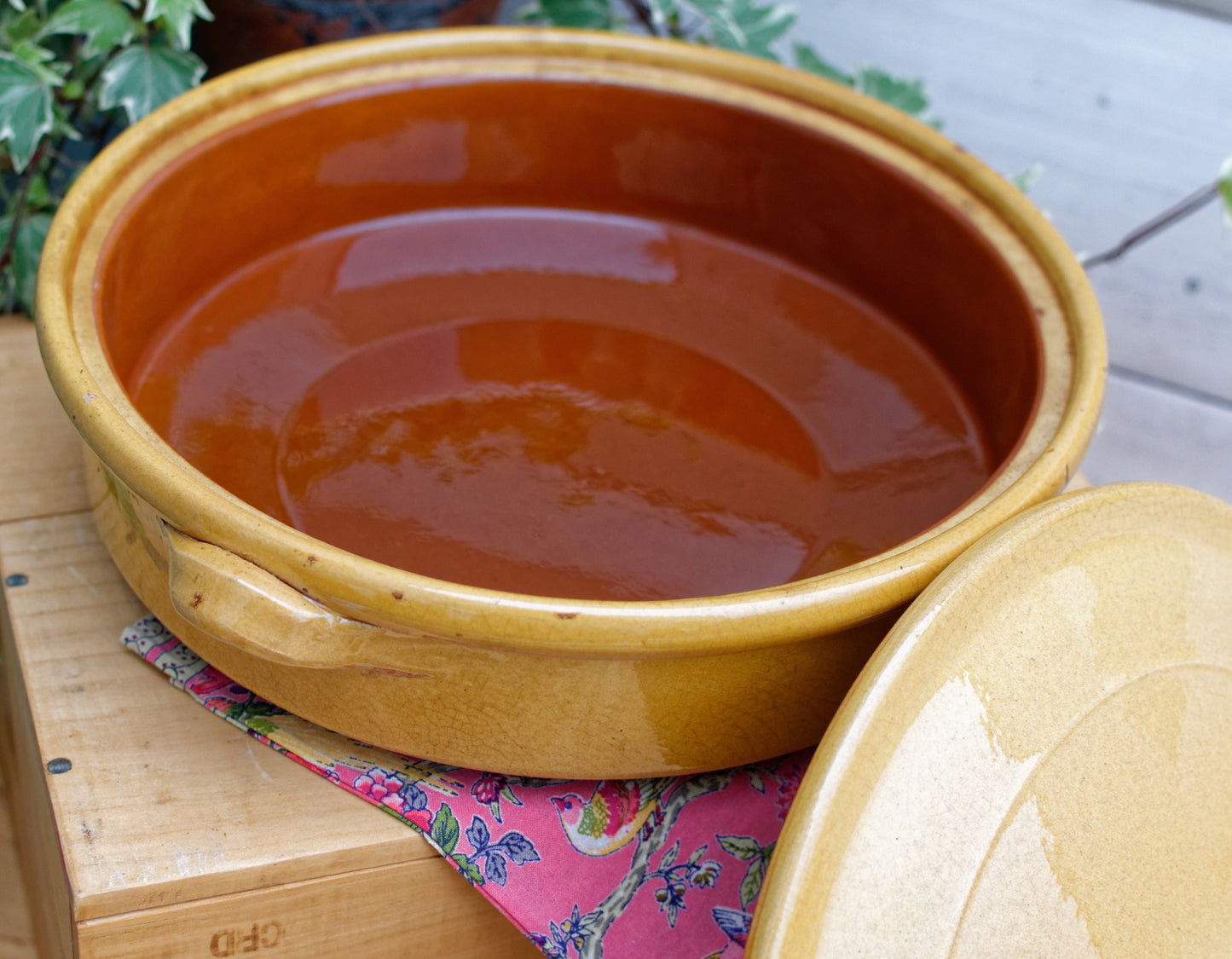 French Vintage glazed sandstone/enameled stoneware Flat Round Serving Casserole Dish Pan Bowl