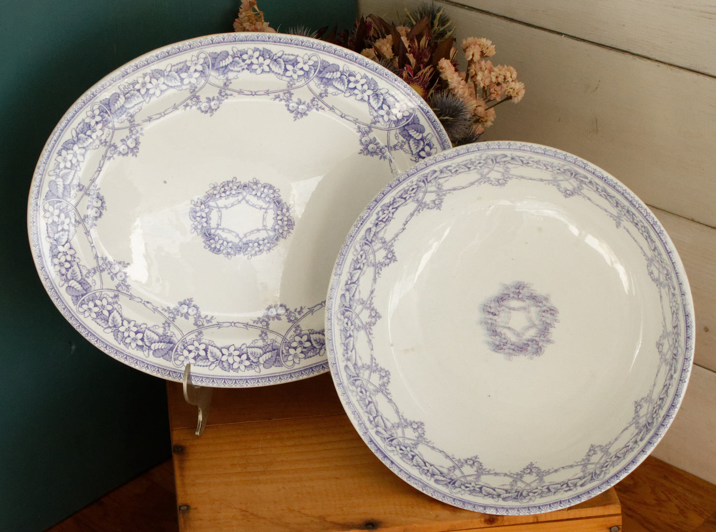 Henry Burgess (HB) Burslem Bone China Antique English Ironstone Lavender Transferware Serving Bowl Terre de Fer Lions Unicorn