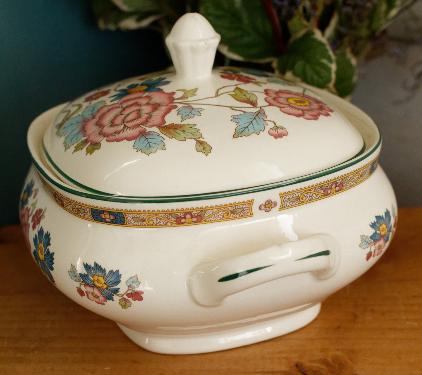 ORIENT from the Dynasty Collection Myott Staffordshire English Vintage Ironstone Polychrome Soup Tureen Soupiere Vegetable Dish Made in England