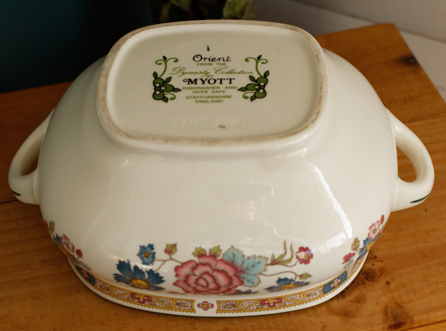 ORIENT from the Dynasty Collection Myott Staffordshire English Vintage Ironstone Polychrome Soup Tureen Soupiere Vegetable Dish Made in England