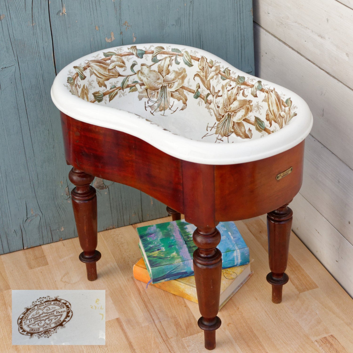 French Bidet Porcelaine Anglaise Cauldon EP Concessionaire Paris Grand Prix 1889 P.Puech Bordeaux