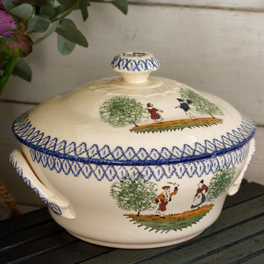 HENRIOT QUIMPER Breton Faience Decorative Soup Tureen Soupiere Handmade Earthenware