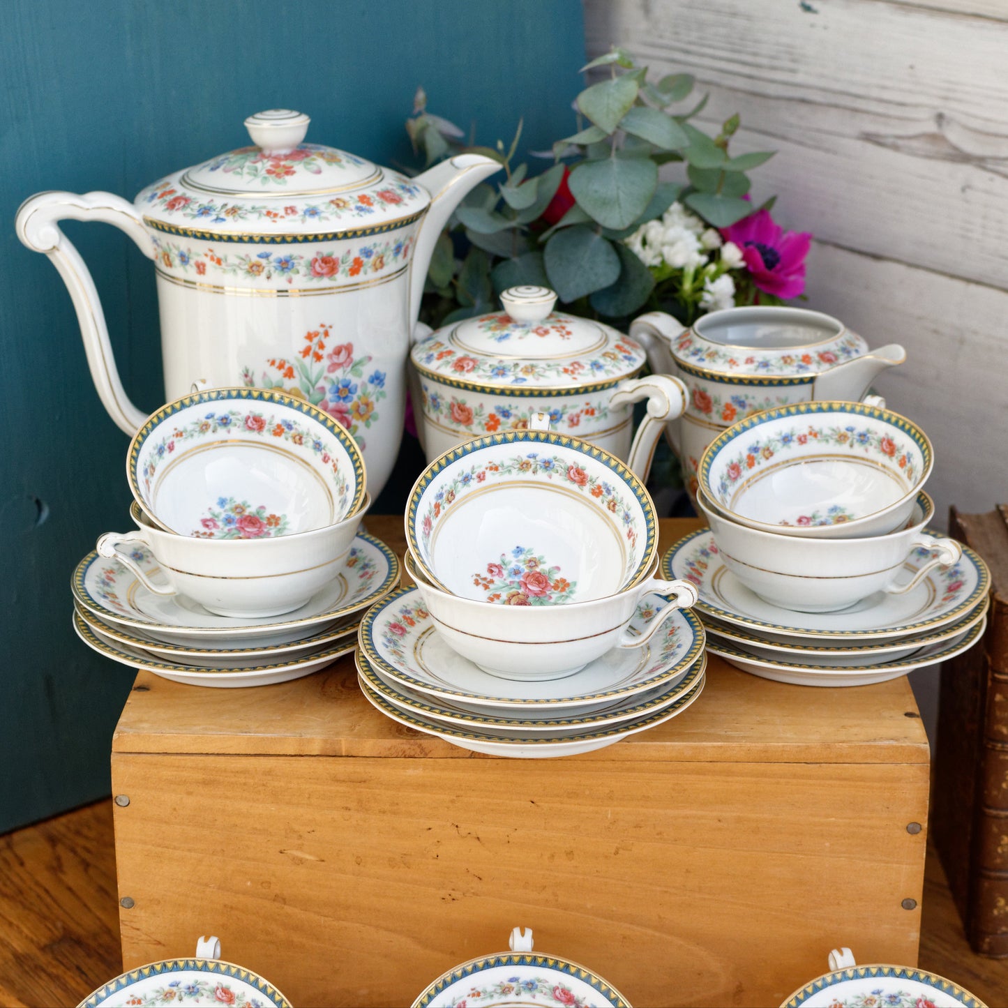 Raynaud & Co R&C LIMOGES France French Antique Fine Porcelain Coffee/Tea Service for 9 people