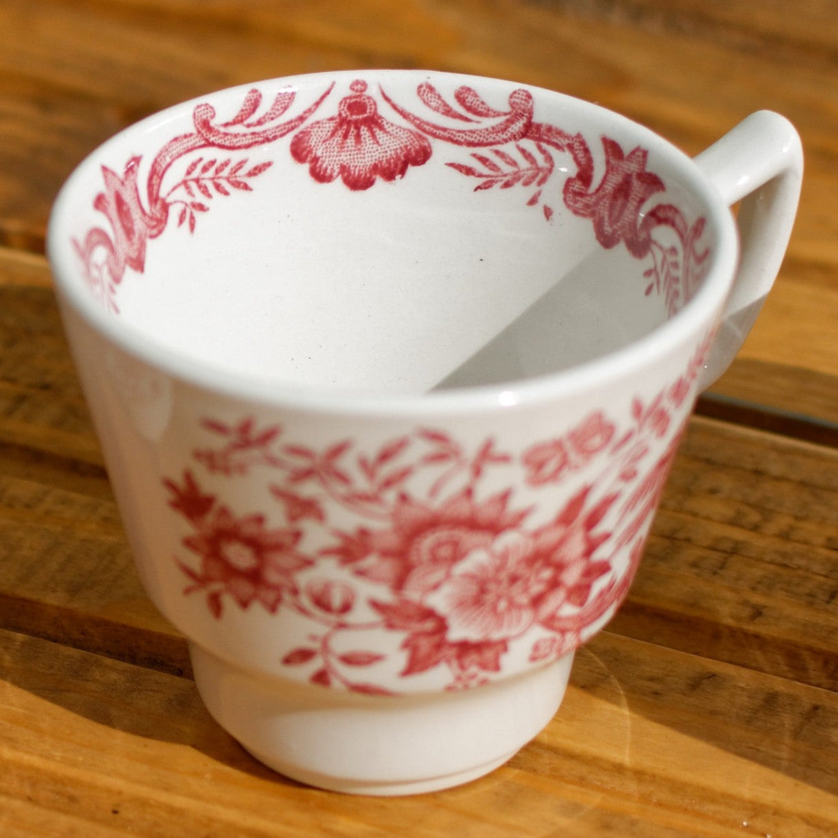 1960s ~ "WINDSOR" Ridgway of STAFFORDSHIRE England 1792 ~ English Vintage Red Transferware Coffee/Tea Cups Mugs - Terre de Fer Fine China