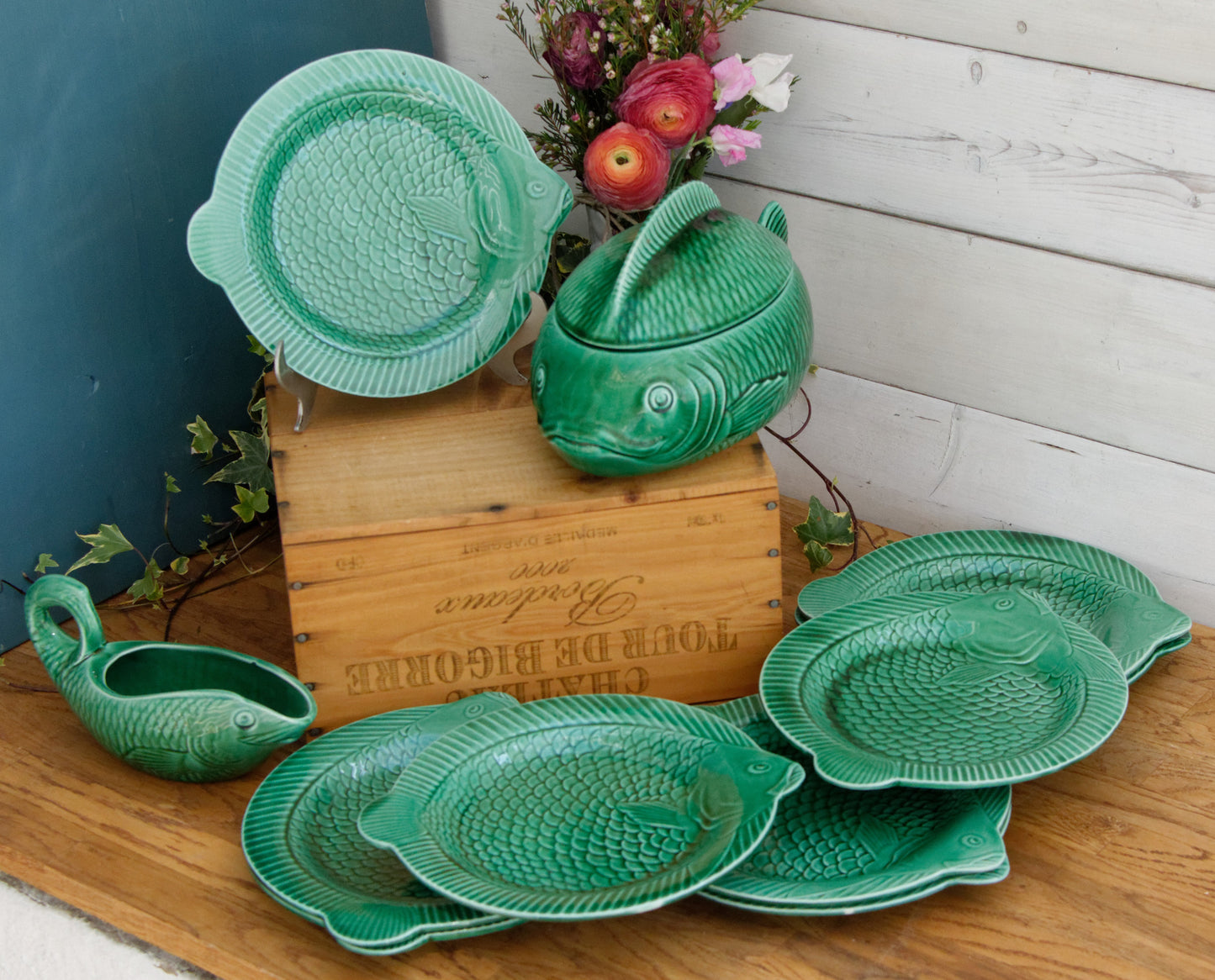 SARREGUEMINES France French Vintage Fish Shaped Lidded Soup Tureen Soupiere Green Carp BARBOTINE Majolica en Faience Terre de Fer