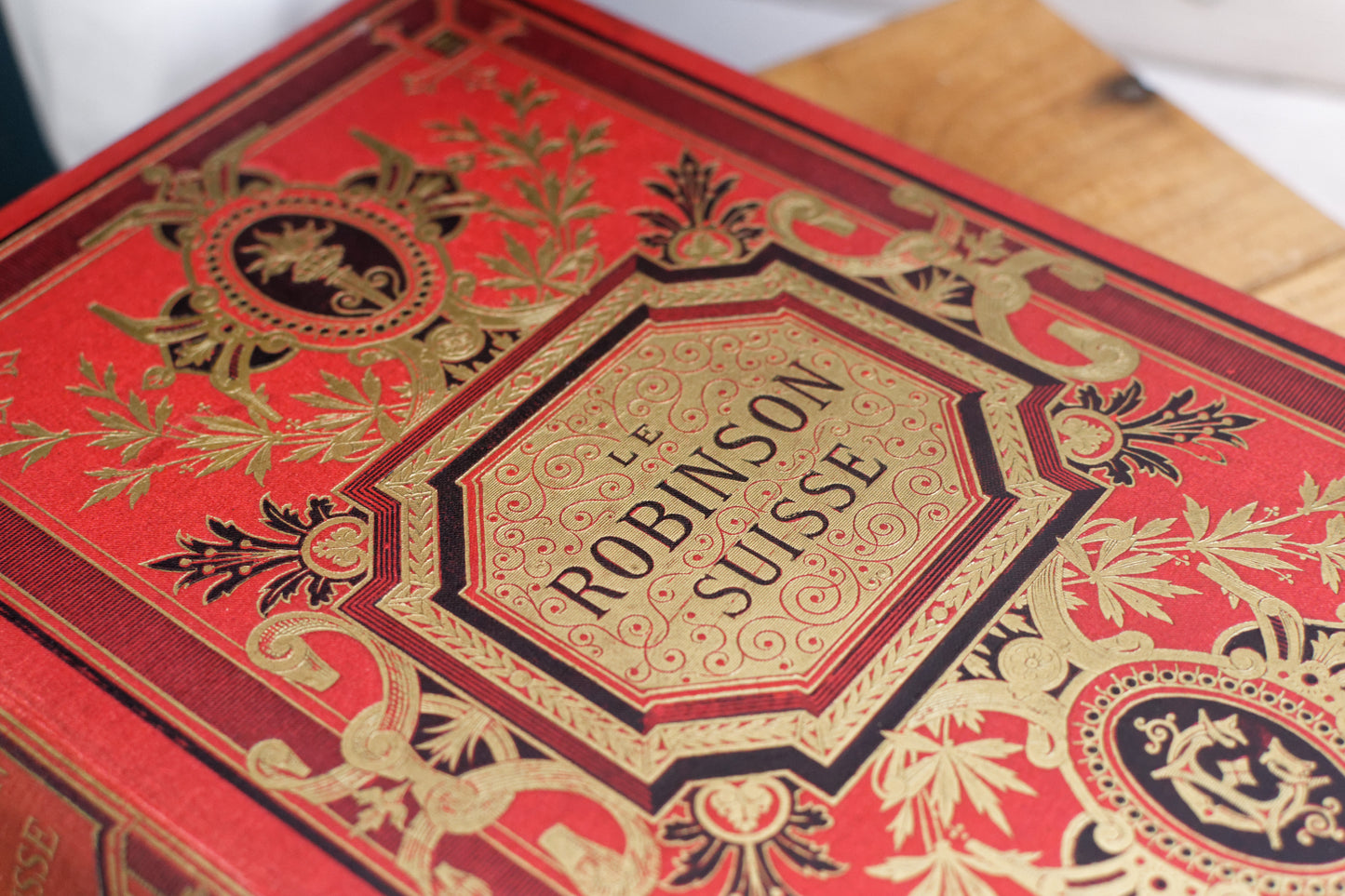 1902 Le Robinson Suisse – Histoire D’une famille Suisse Naufragee French Antique Collectible Gilded Cartonnage Book Novel Livre Roman