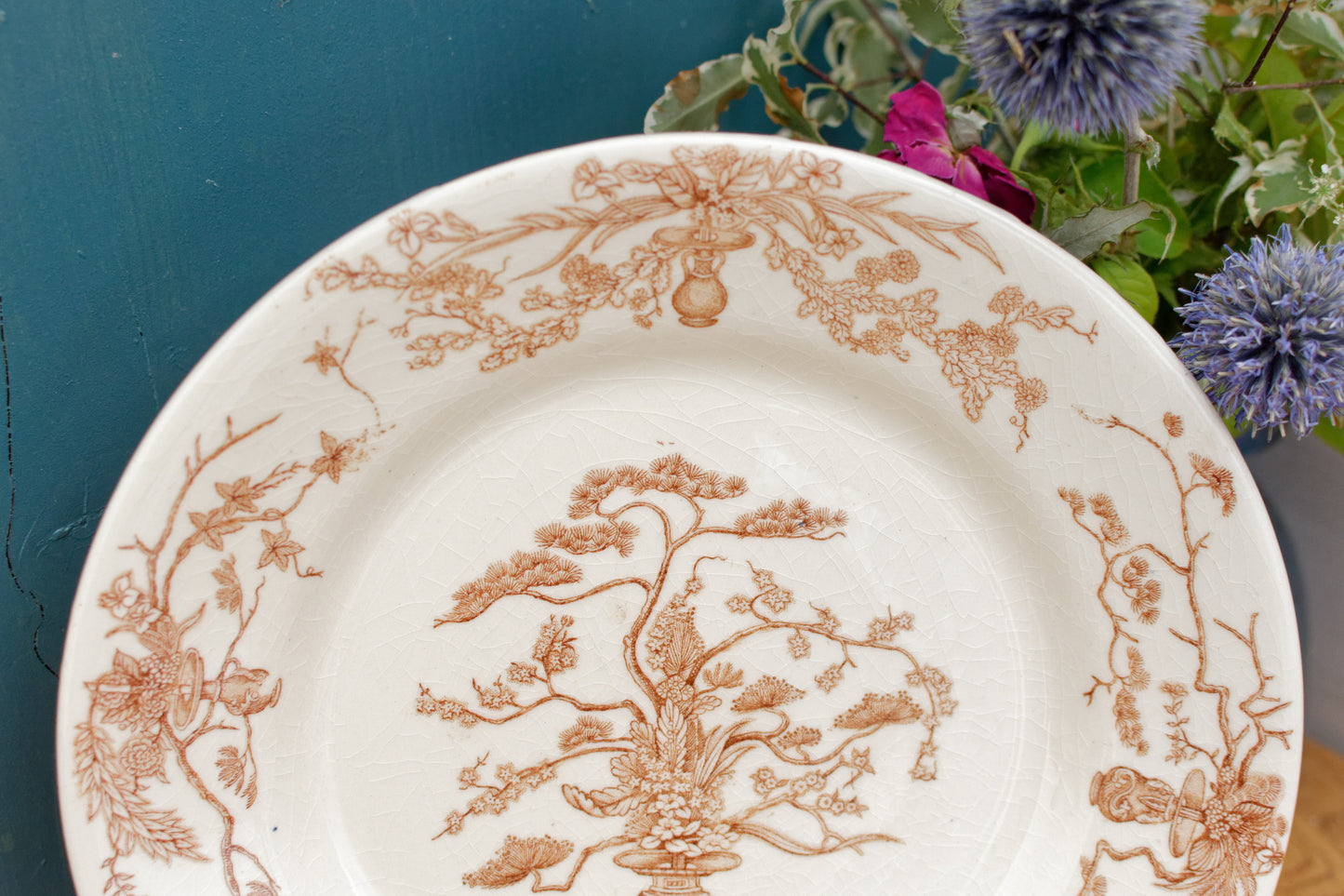 YEDDO Medailles D'Or Faiencerie de GIEN Diplomes D'Honneur French Antique Ironstone Brown Transferware Dinner Plate Terre de Fer