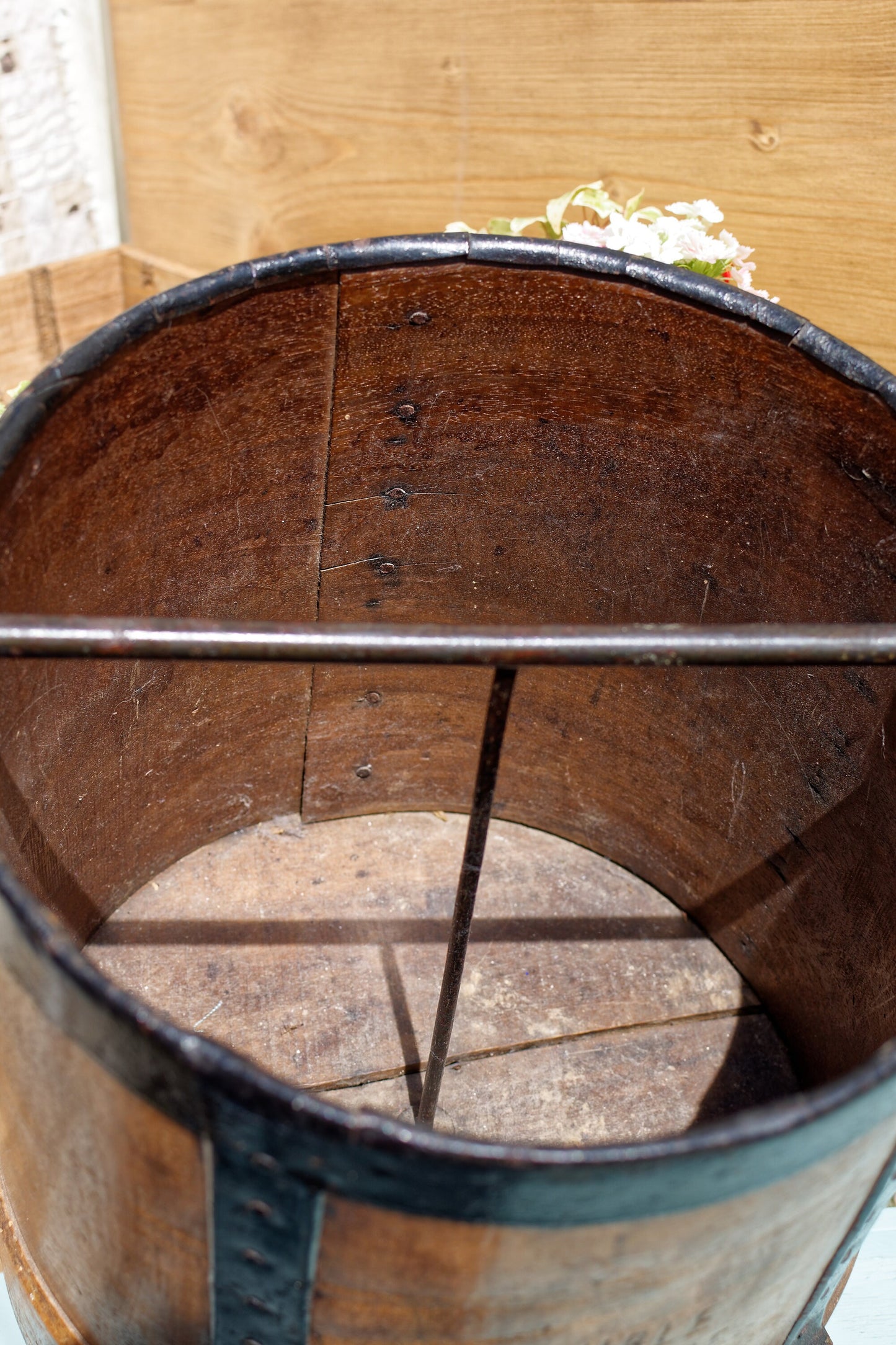French Antique Wooden Grain measuring bucket Double Decalitre Mesure à grains ancienne