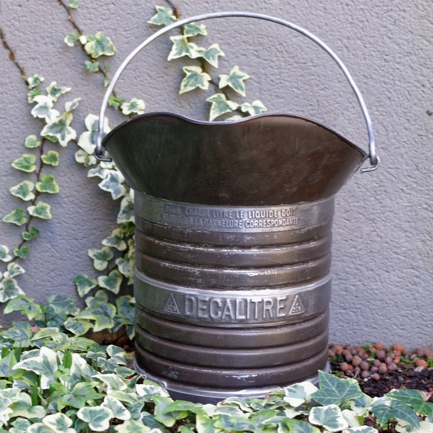 1920s ~ SEB Decalitre 10 Liters Liquid Measurer ~ French Antique Farmhouse Steel Measuring Bucket with Handle