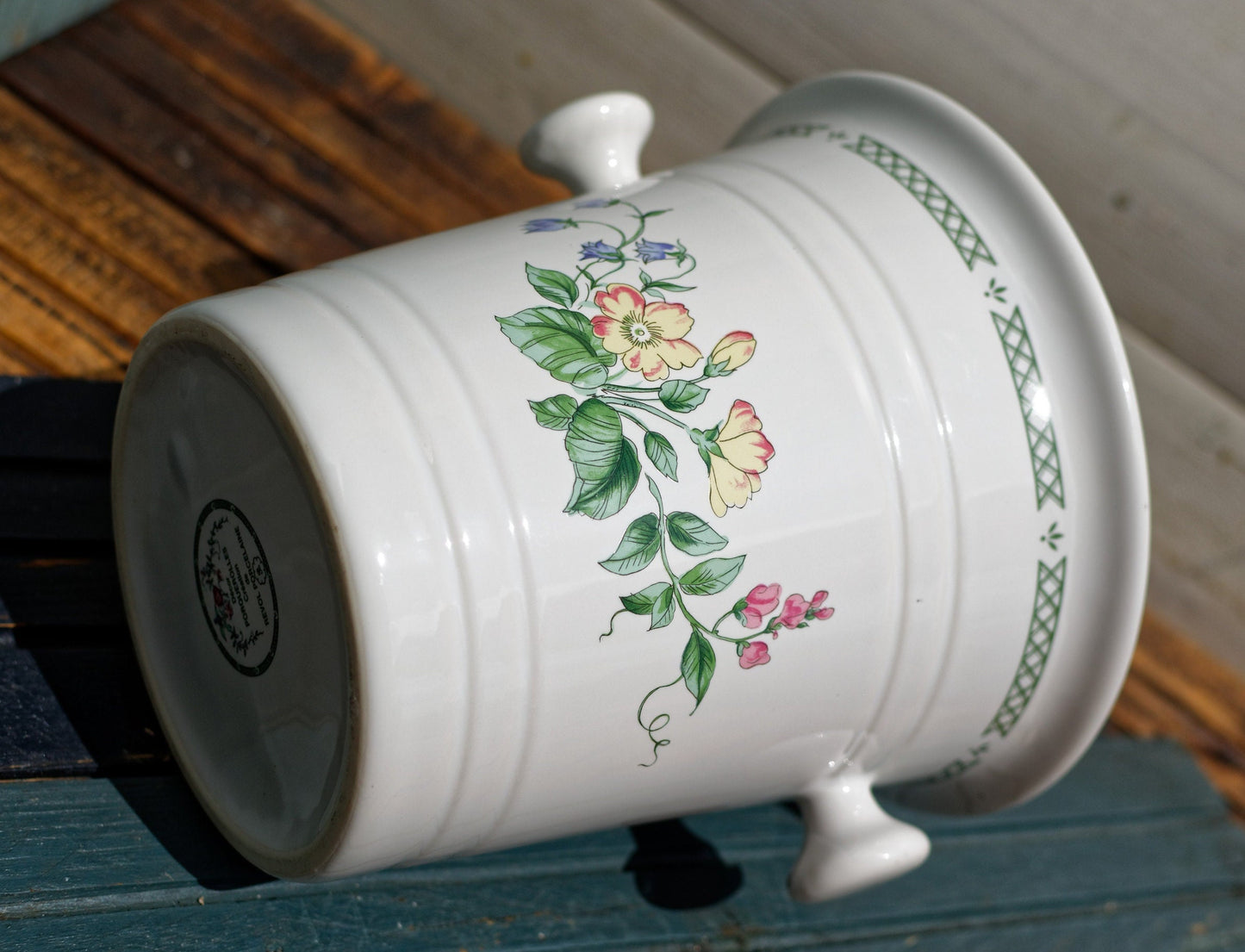French Porcelain Ironstone Champagne Wine Ice Bucket Revol Porcelaine in the La Maison Revol Decor Porquerolles création de Revol Porcelaine