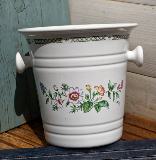 French Porcelain Ironstone Champagne Wine Ice Bucket Revol Porcelaine in the La Maison Revol Decor Porquerolles création de Revol Porcelaine