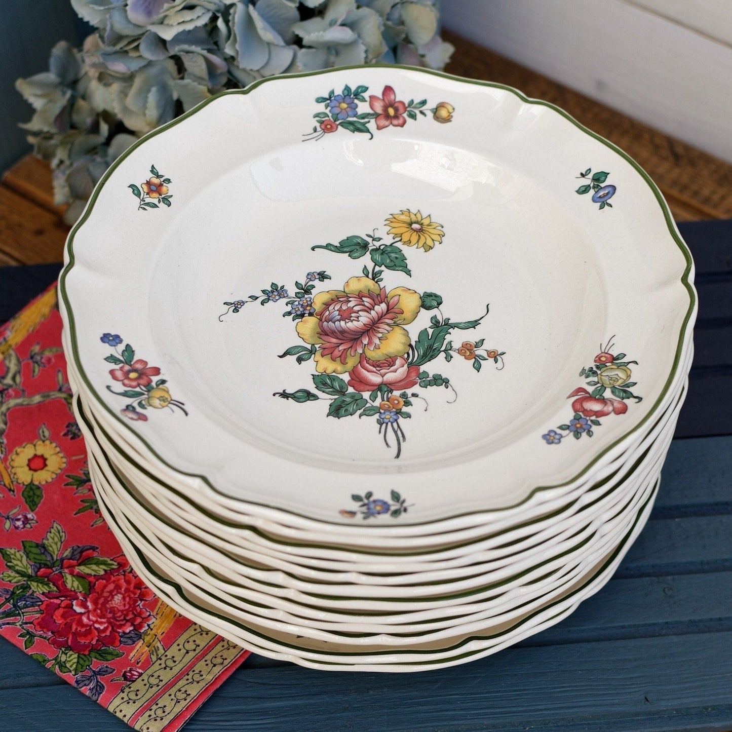 French Ironstone Plate Alt STRASBOURG Villeroy & Boch Mettlach Made in France Saar Economic Union 1562