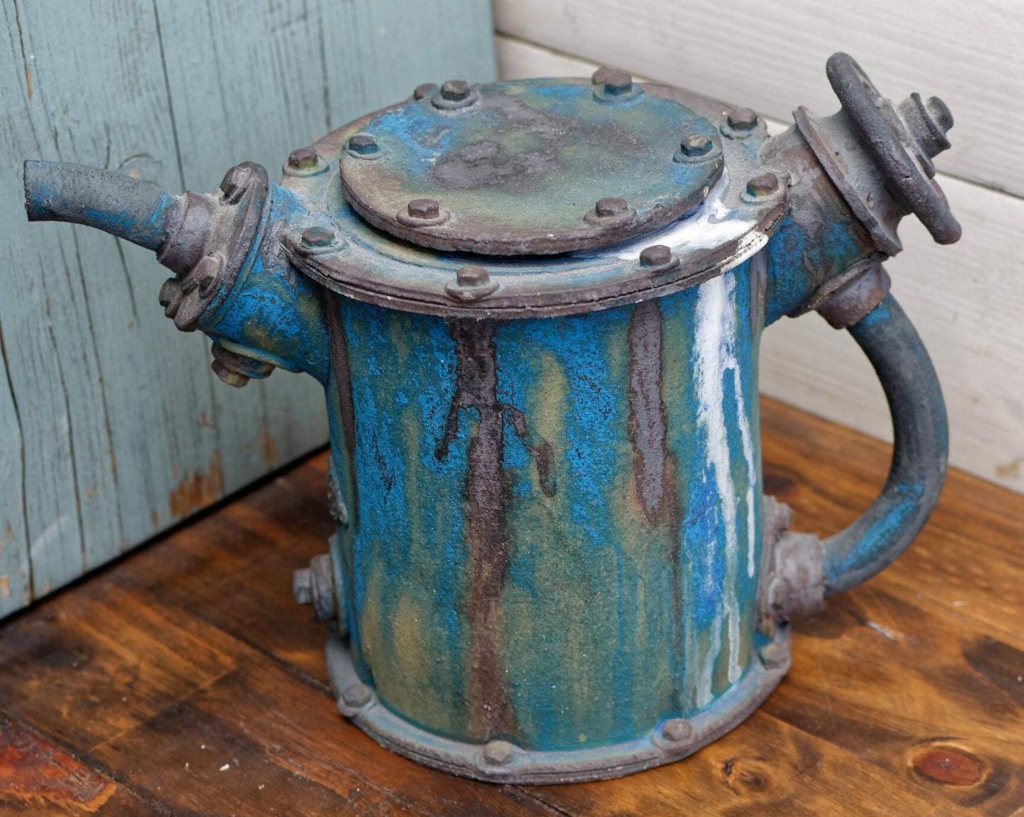 intage Handmade Steampunk Style Industrial Imitation Oil Can