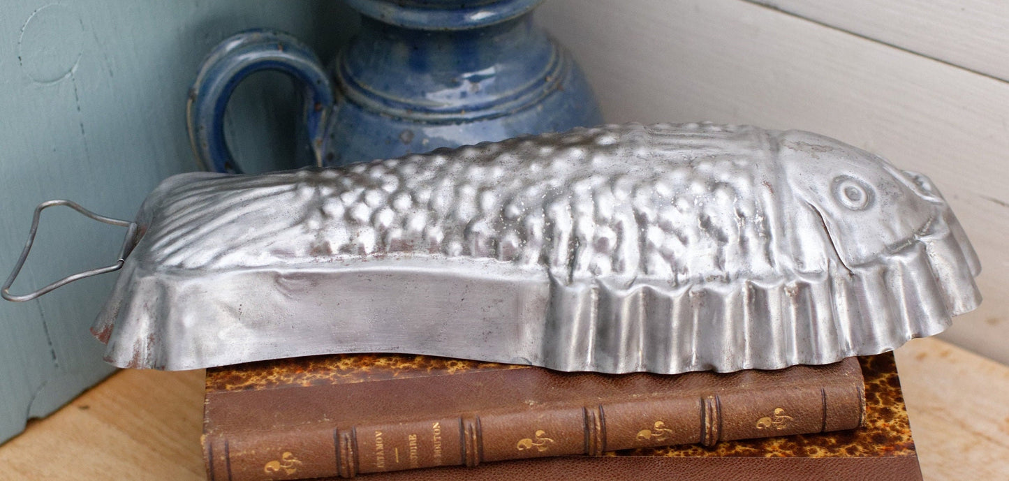 French Aluminum Fish Shaped Baking Mold Confectionery Mould
