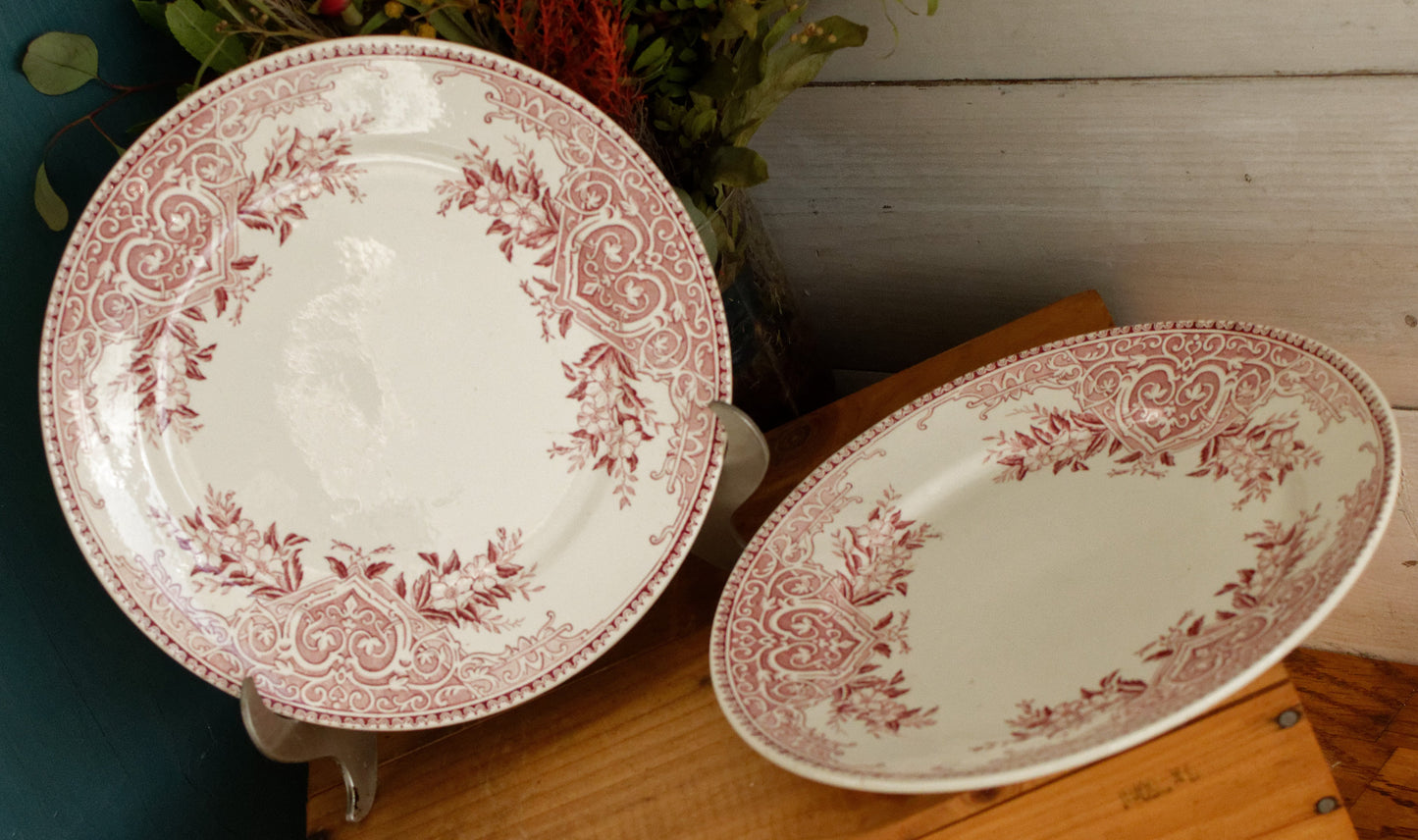 ALICE motif Boch Freres (BF) Belgian Antique Ironstone Red Transferware Dinner Plate Terre de Fer en Faience