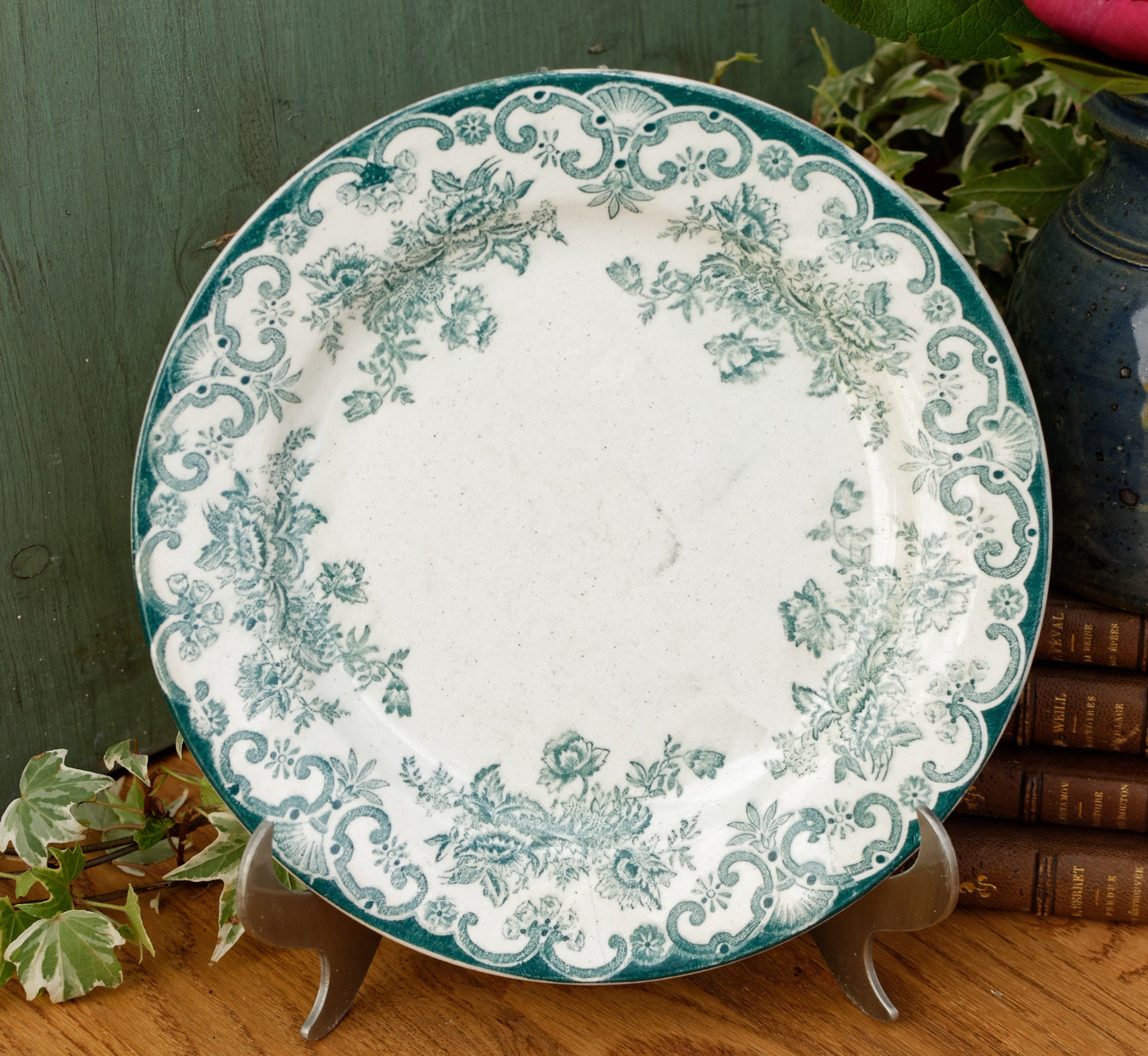 Années 1880/1900 ~ « ANGLAIS » L(Leon) Bertrand Bordeaux ~ Français Antique Ironstone Green Transferware Dinner Plate ~ Terre de fer