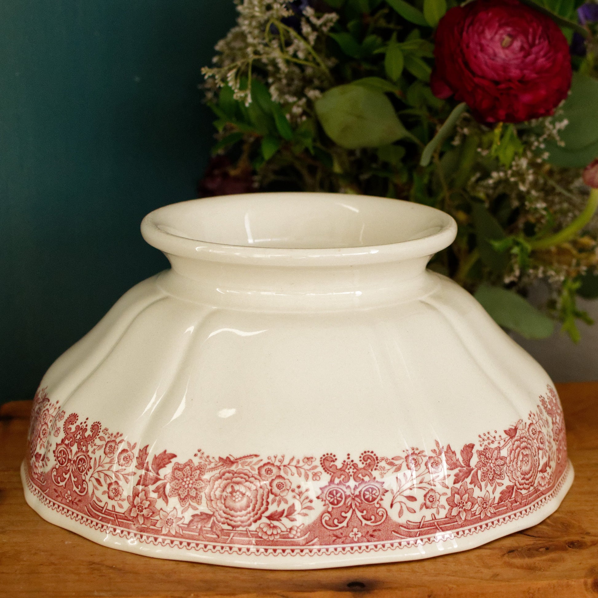 BURGENLAND VILLEROY & BOCH French German Vintage Hand Painted Ironstone RED Transferware Round Serving Bowl Bol Creux Terre de Fer Faience