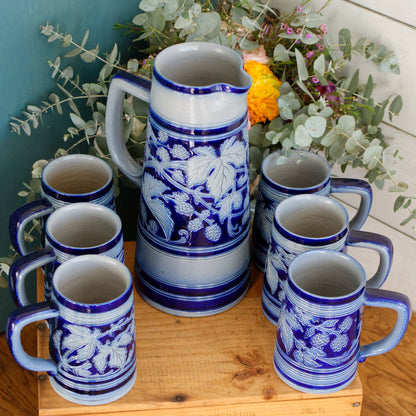 Beer Mugs Steins & Pitcher Set in Cobalt Blue Chope à Bière et Pichet Gres d'Alsace Krumeich Remmy BETSCHDORF Leaves & Grapes