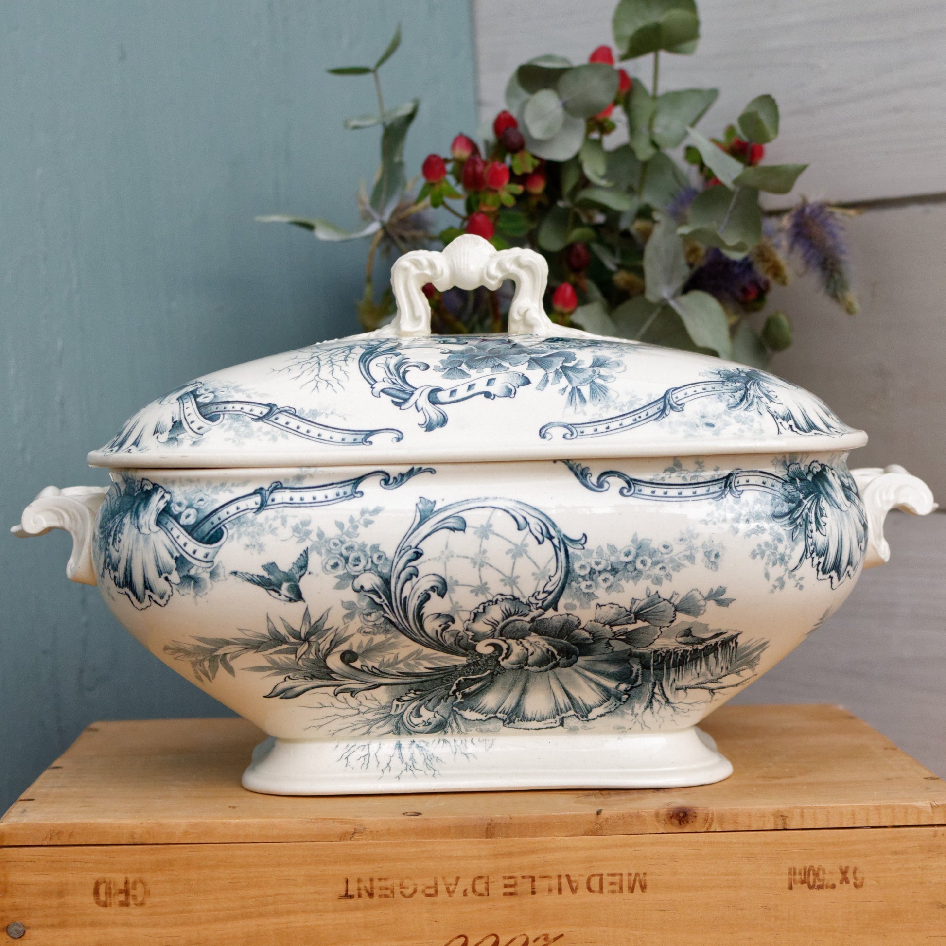 HIPPOLYTE Style HB & Cie Boulenger French Antique Ironstone Blue Transferware Vegetable Dish Légumière Terre de Fer