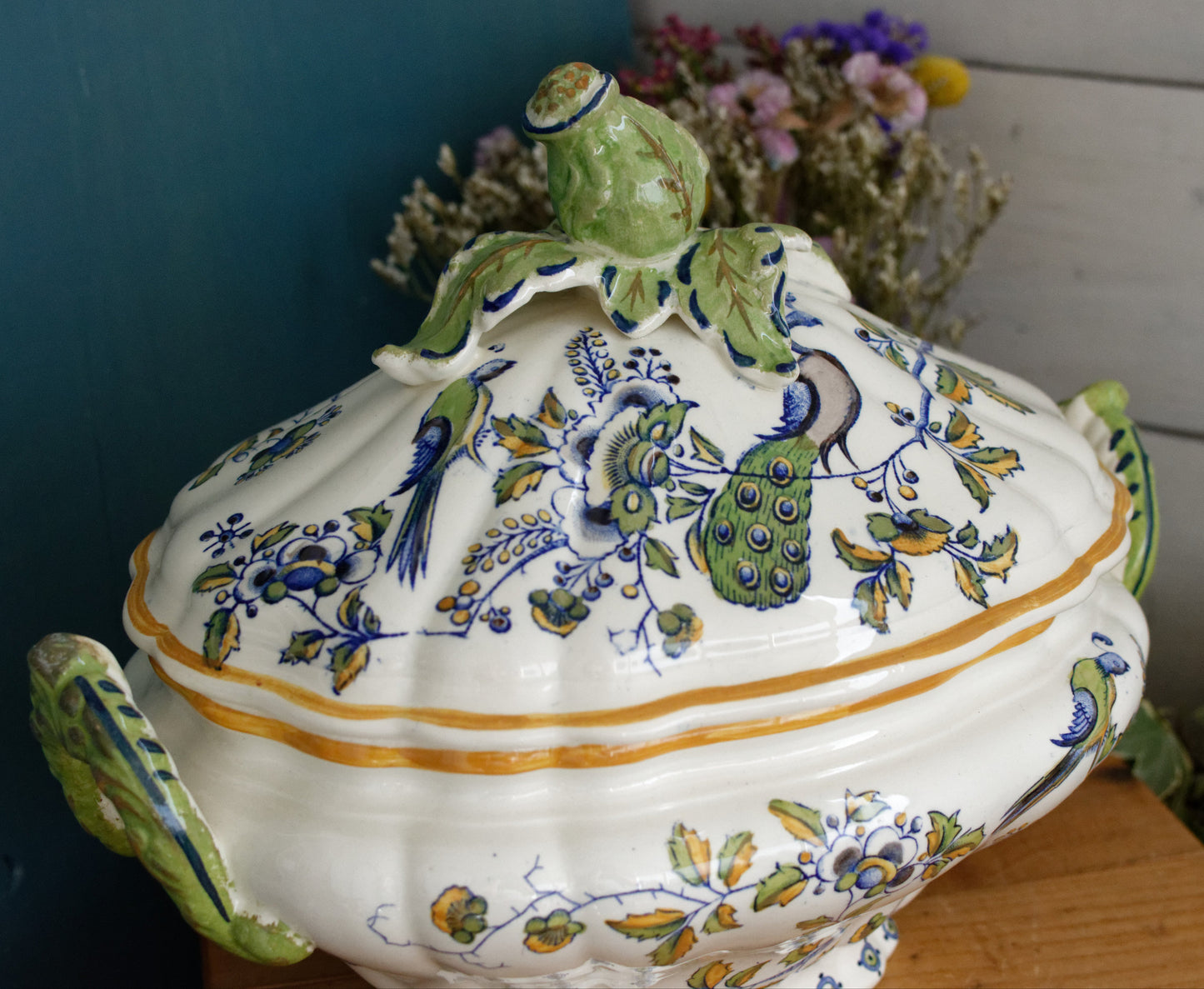 LA LOUVIERE Boch Freres Fabrication Belge Made in Belgium 1836 Vintage Serving Piece Soup Tureen