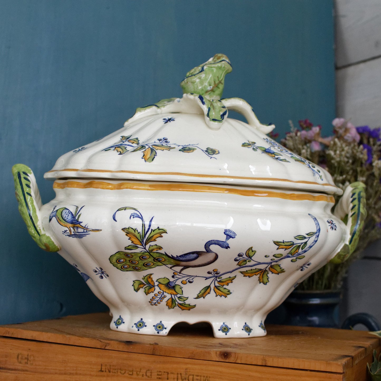 LA LOUVIERE Boch Freres Fabrication Belge Made in Belgium 1836 Vintage Serving Piece Soup Tureen