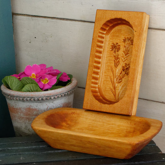 French Vintage Wooden Hand-Carved Butter Mold "Moule a Beurre en Bois" Set with Bowl Medium Stamp Press Mould Leave Design