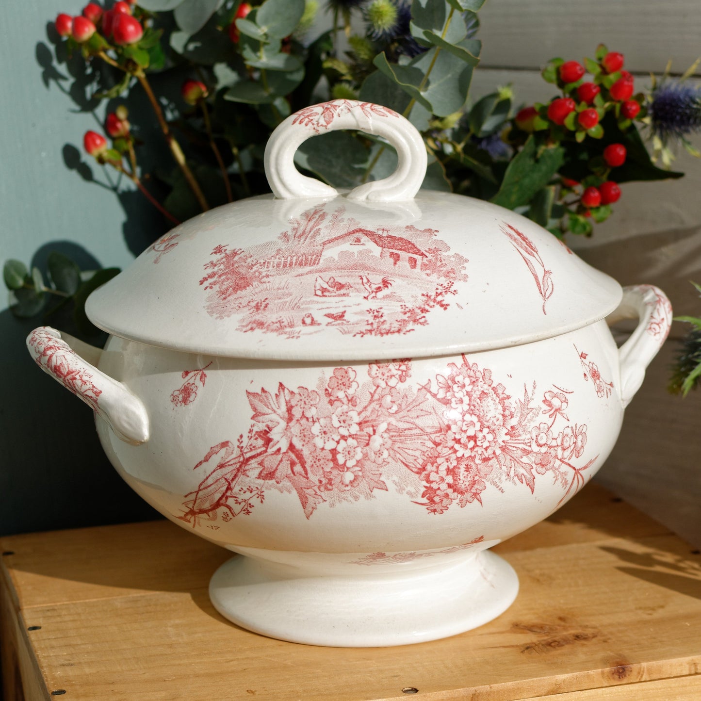 Années 1890/1900 ~ « Champetre » FF (Fenal Frères) PEXONNE ~ Français Antique Ironstone Red Transferware Soup Tureen with Serving Plate ~ Terre de Fer