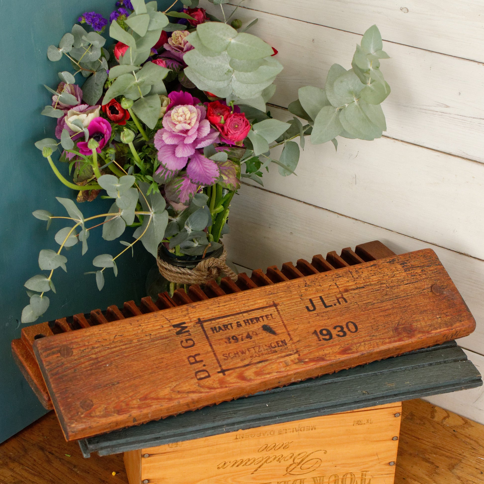 German Antique Collectible Wooden 20 Cigar Mold Press.  Hart & Hertel No. 19749 Schwetzingen Hei Mannheim JH.L. "DRGM" (Deutsches Reiches Gebrauchs Musterschutz) 