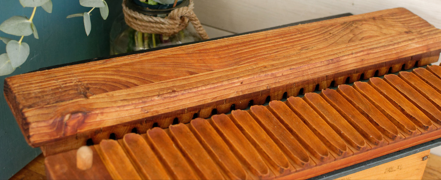 1952 German Antique Collectible Wooden 20 Cigar Mold Press Franz Geiger Oberweier 19 Patent No. 35806 Hier õffnen und Schliessen Tobacco Mold Pressoir Moule a Cigare en Bois