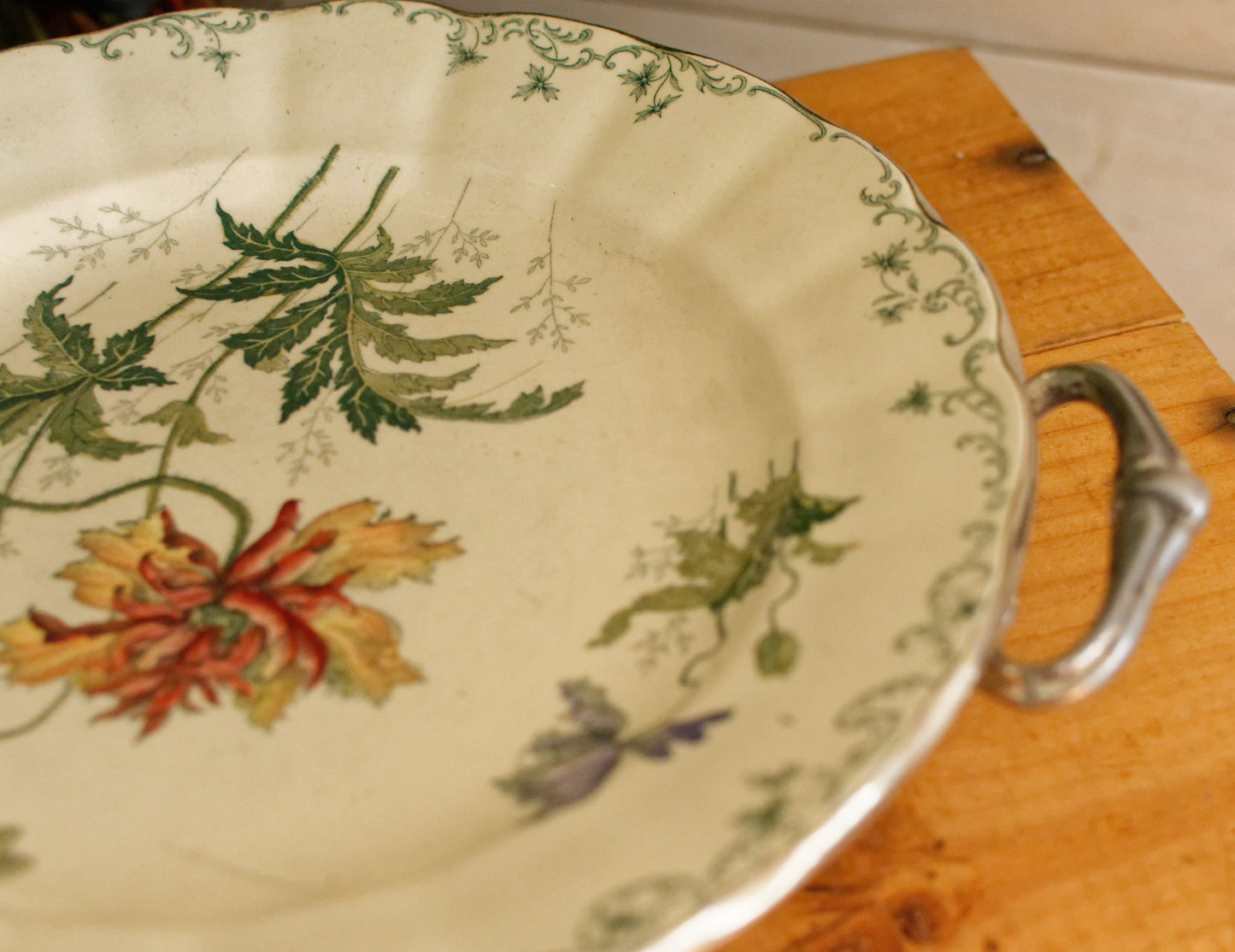 1860s Silver Plated Warmer CHOISY-Le-ROI (HB & cie) PAVOT French Antique Silver Polychrome Ironstone Plate Warmer Assiette Chauffante en Faïence