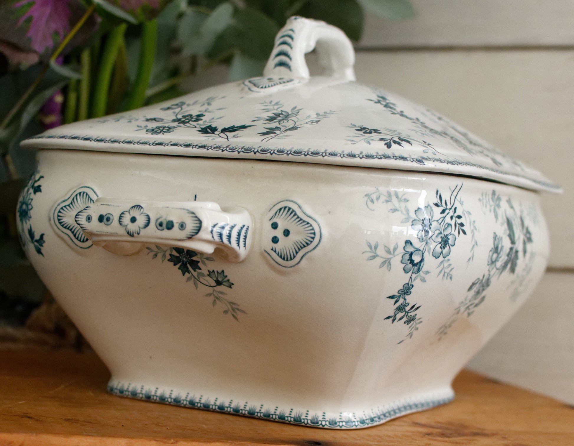 DUGAZON Motif Boch Freres Keramis (BFK) Belgian Antique Ironstone Blue Transferware Soup Tureen Terre de Fer en faience