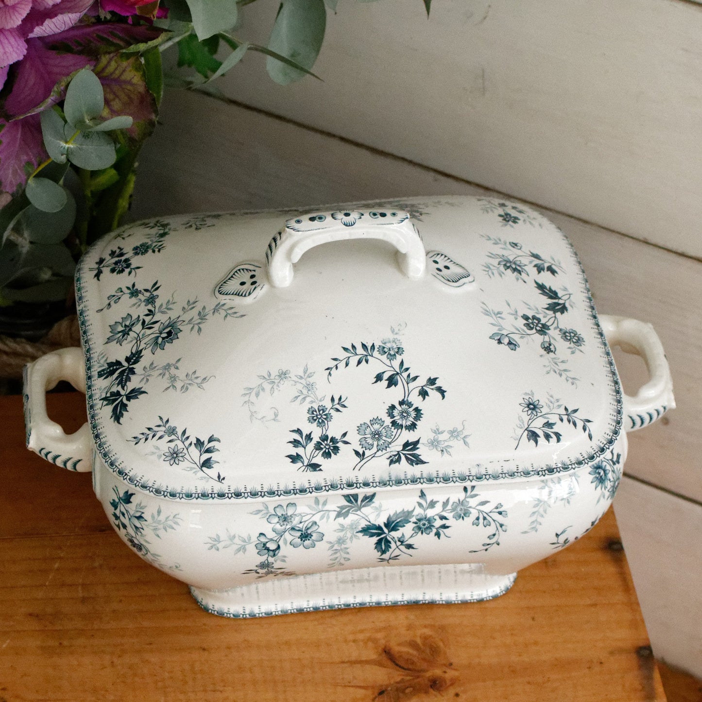 DUGAZON Motif Boch Freres Keramis (BFK) Belgian Antique Ironstone Blue Transferware Soup Tureen Terre de Fer en faience