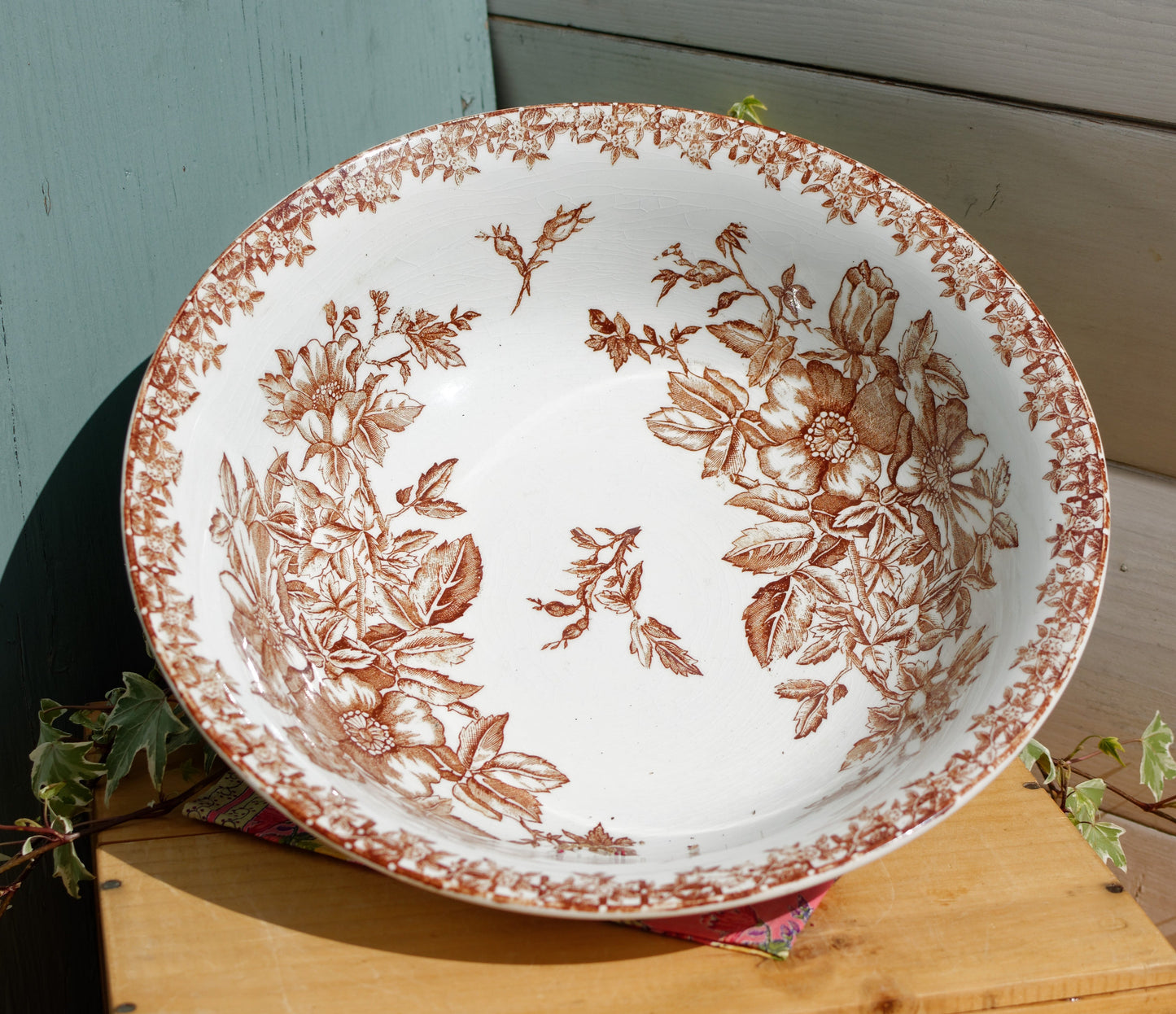 1890s ~ "EGLANTINE" Medailles D'Or Faiencerie de GIEN ~ French Antique Collectible Ironstone Brown Transferware Bathroom Set ~ Pitcher "BROC" & Basin "CUVETTE" ~ Terre de fer