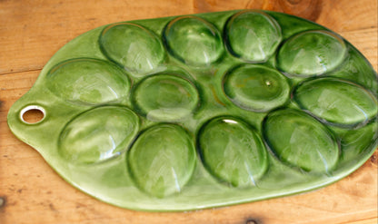 Vintage Ceramic Deviled Eggs Presentation Platter Plate & Chicken Shaped Salt & Pepper Shakers Plateau de presentation Oeufs Dur Mimosa a la Coque Saliere et Poivriere" Green Serving Set