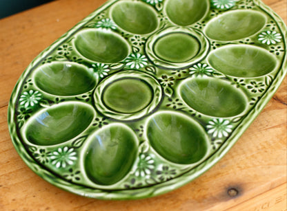 Vintage Ceramic Deviled Eggs Presentation Platter Plate & Chicken Shaped Salt & Pepper Shakers Plateau de presentation Oeufs Dur Mimosa a la Coque Saliere et Poivriere" Green Serving Set
