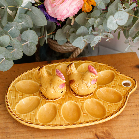 Vintage Ceramic Deviled Eggs Presentation Platter Plate & Chicken Shaped Salt & Pepper Shakers ~ Plateau de presentation Oeufs Dur Mimosa a la Coque Saliere et Poivriere" ~ Yellow Brown Serving Set