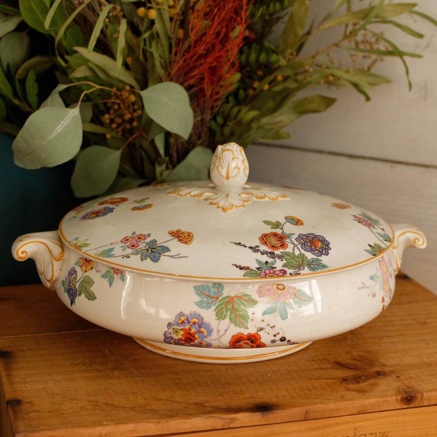 English Vintage Ironstone Polychrome Covered Serving Tureen Made in England 848