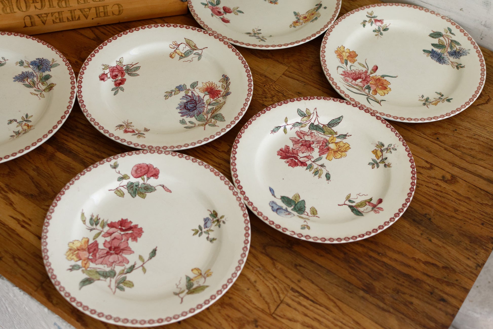 1890s Ste Fleuri Jules Vieillard (J.V.) & Cie French Antique Ironstone Polychrome Dinner Plate "Assiette" Terre de Fer en Faience