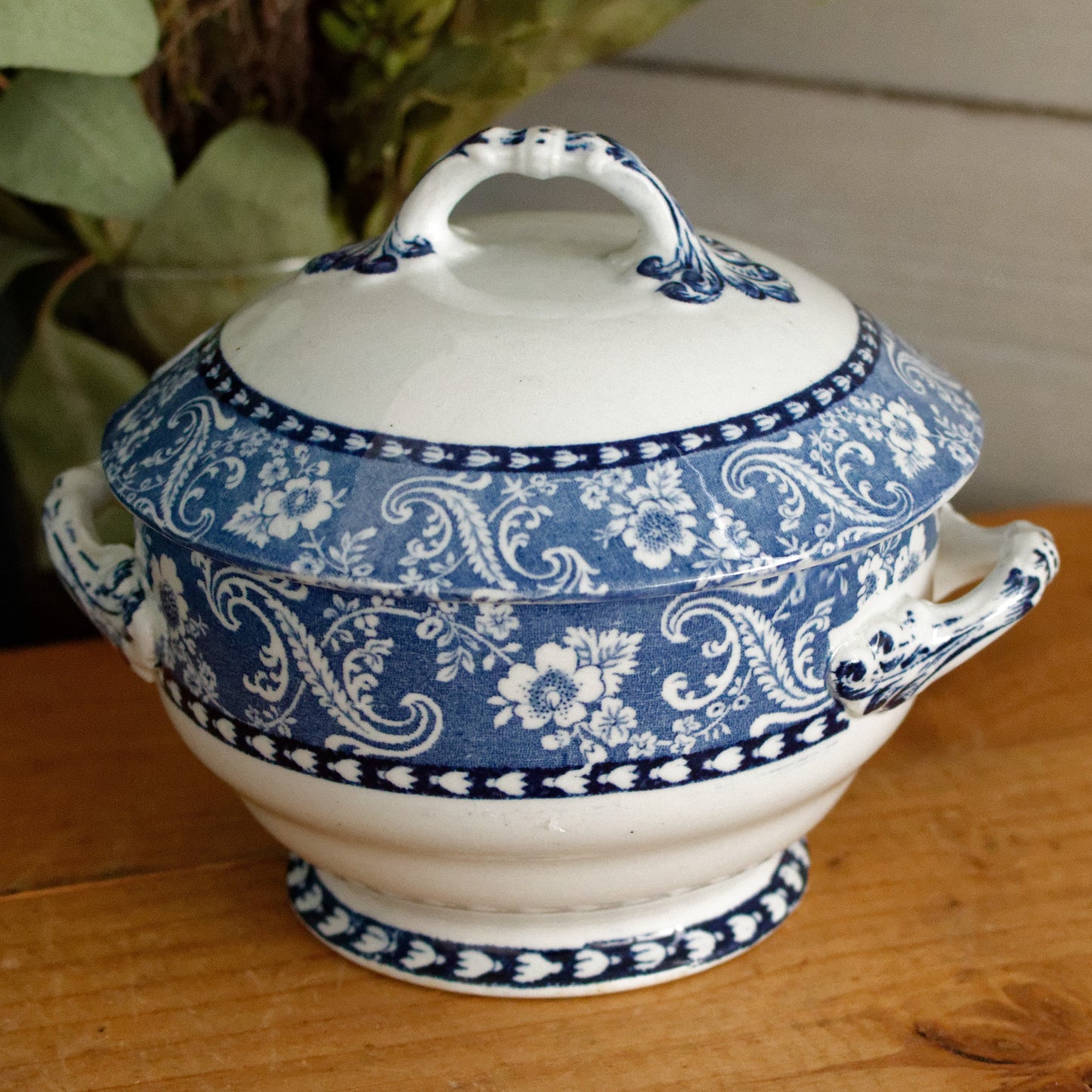 FLORENCE Fenton Pottery Co Real Staffordshire English Antique Ironstone Blue Transferware Small Tureen Sauciere Made in England