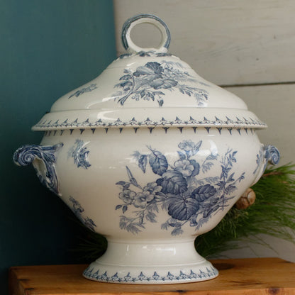 FLORE Motif Sarreguemines U&C French Antique Ironstone Blue Transferware Round Soup Tureen Soupiere Terre de Fer en faience