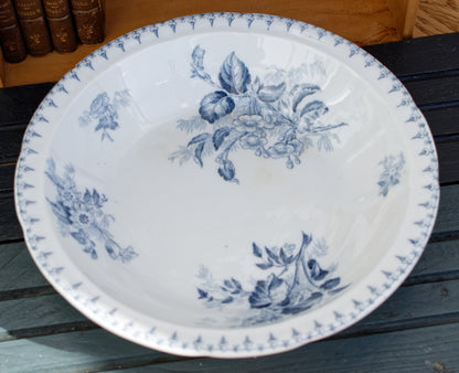 FLORE Sarreguemines U&C French Antique Ironstone Blue Transferware Round Serving Bowl Creux Scalloped Edge Terre de Fer