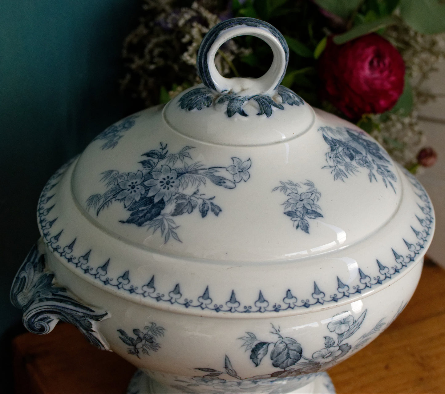 FLORE Sarreguemines U&C French Antique Ironstone Blue Transferware Round Soup Tureen Soupiere Terre de Fer en Faience